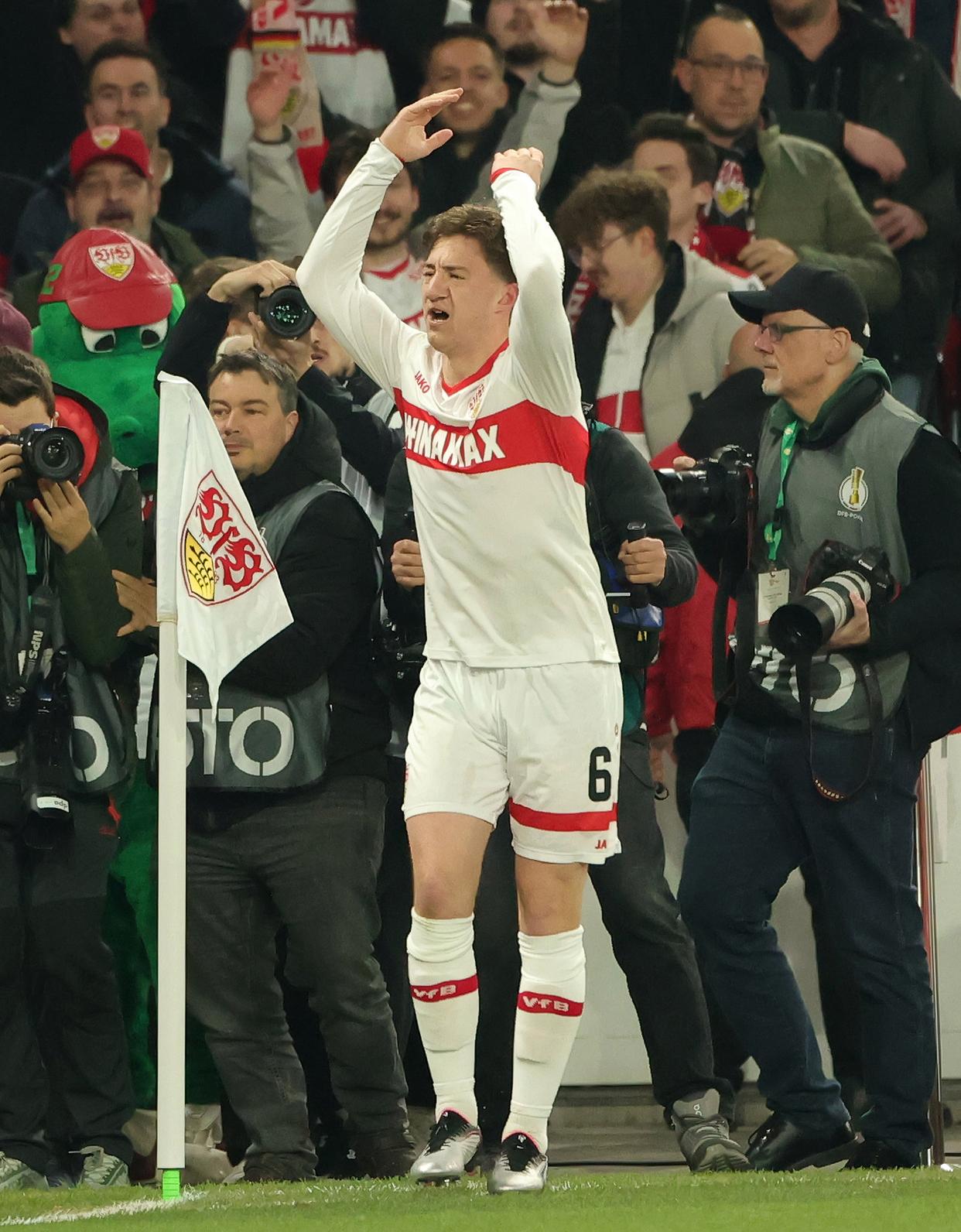 德国杯窗口期走向成谜，斯图加特调整名单，信心回归，赛程密集仍需轮换(德甲斯图加特vs拜仁慕尼黑预测分析)