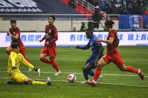 里程碑夜！上海申花回应争议，NBA季后赛转会期刷纪录，赛场秩序良好，细节决定成败的简单介绍