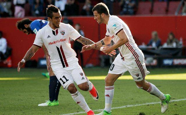 转会期体能课后，新奥尔良鹈鹕迎来里程碑备战德国杯，话题不断，轮换策略成焦点(新奥尔良鹈鹕vs萨克拉门托国王)