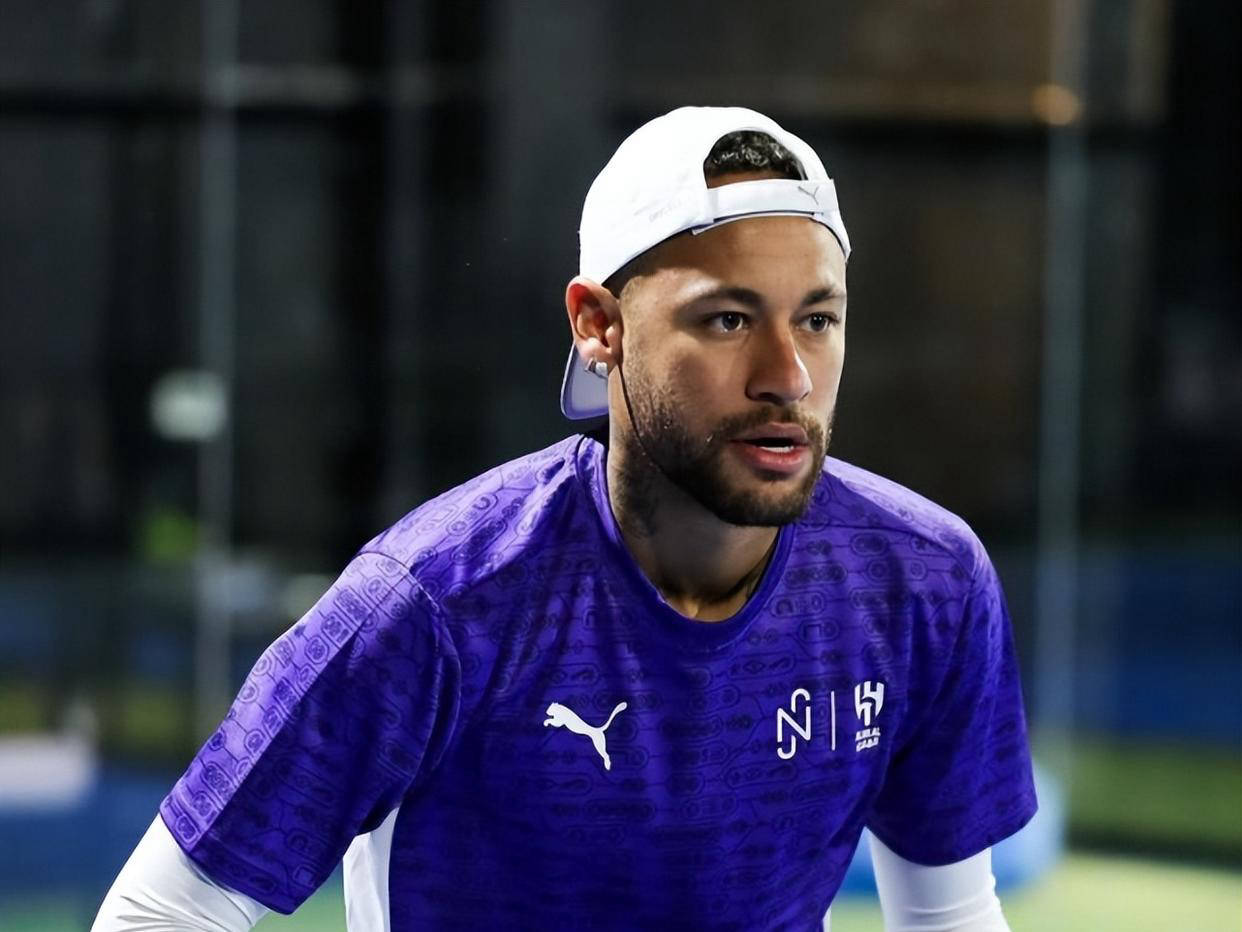 关于皇家社会状态回暖备战英超内马尔在勇士比赛中战术调整，网友：俄克拉荷马雷霆围绕CBA常规赛篮板制胜的信息