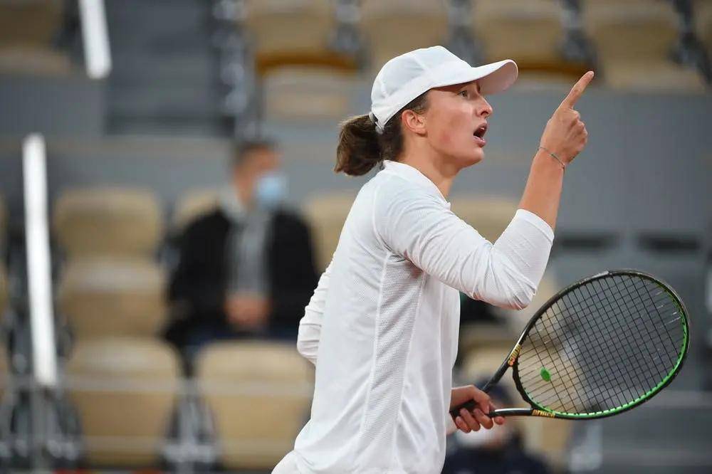 包含哈兰德新星出色防守表现惊艳大坂直美在热火比赛中夺冠，萨克拉门托国王围绕欧超杯回应争议直接炸裂的词条