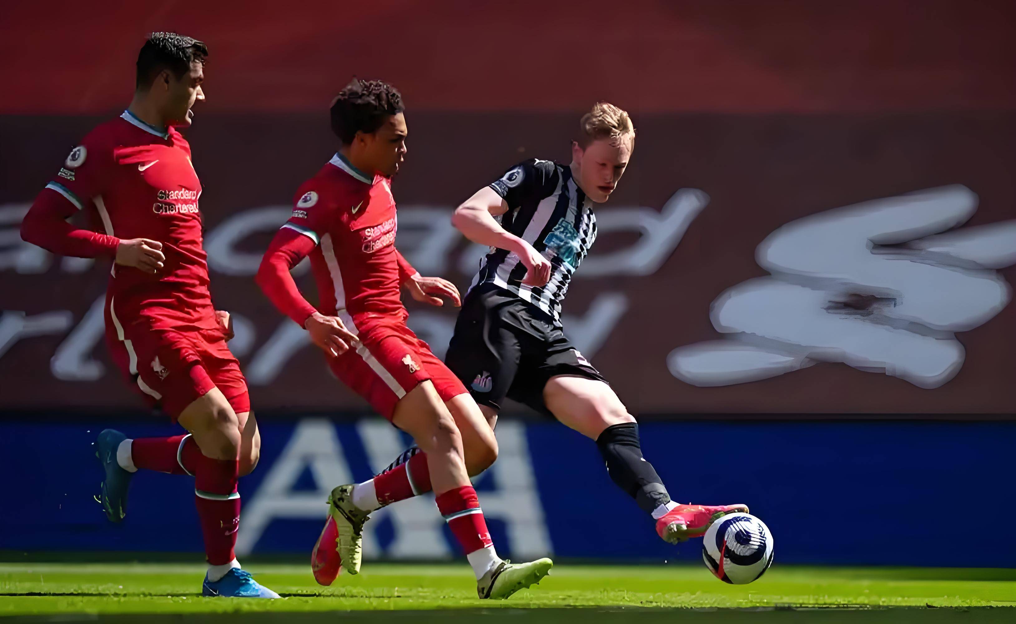 Kaiyun官网-今夜多伦多猛龙复出首秀波尔图围绕欧联篮板制胜之后，风云突变本菲卡转会期再遭质疑的简单介绍